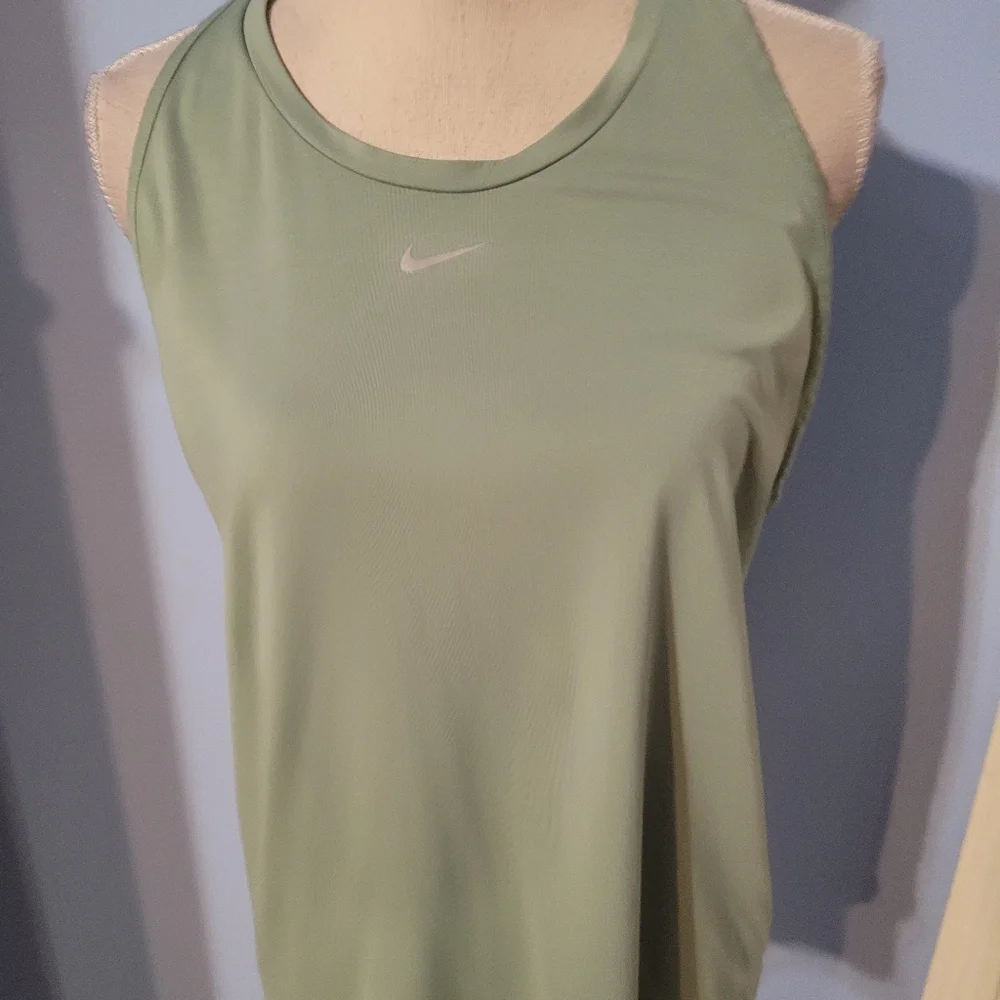 Nike Large Womens Top